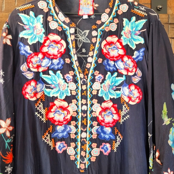 Johnny Was Plus Size Tunic 2X - Picture 2 of 6